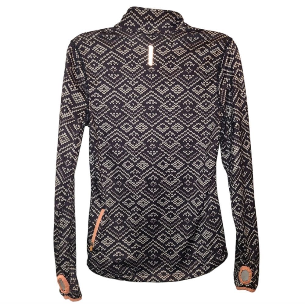 Marika Tek Dry Wik Quarter Zip Pullover - Picture 2 of 9